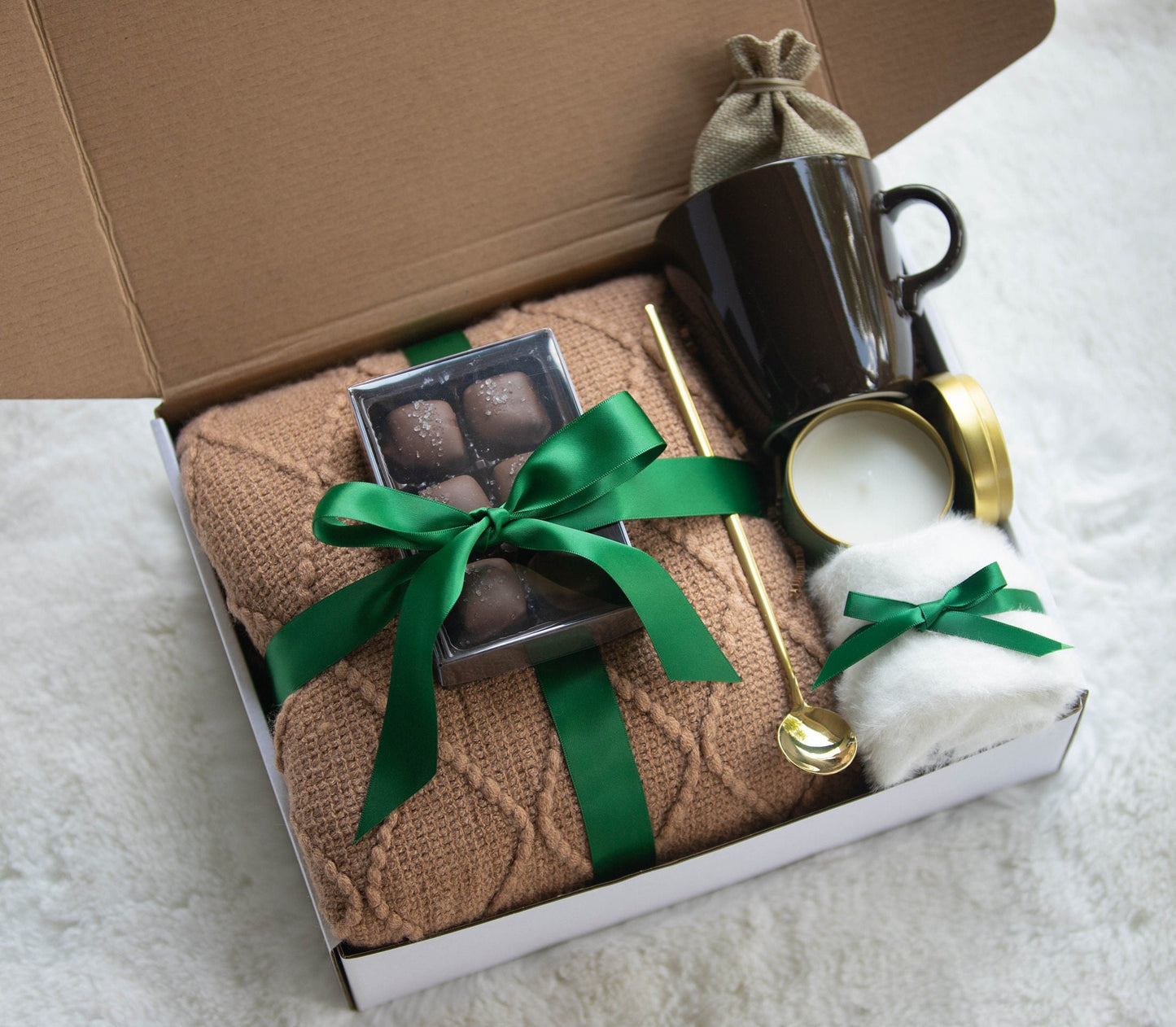 Hygge gift with blanket Cozy Fall Gift Comforting Gift Package Sympathy Gift Basket Thinking of you gift Sending Hugs Gift for Mom