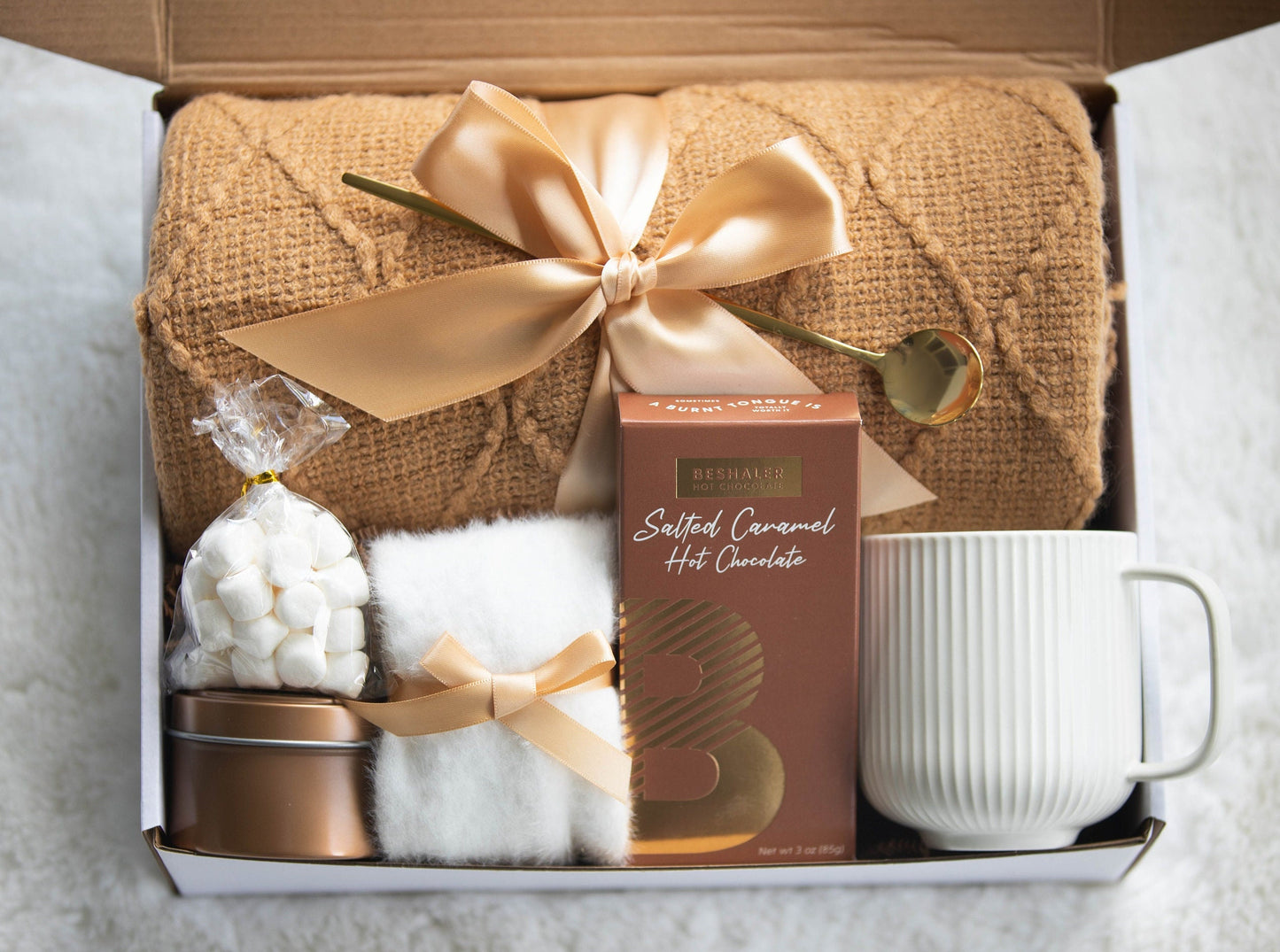 Hygge gift with blanket Cozy Fall Gift Comforting Gift Package Sympathy Gift Basket Thinking of you gift Sending Hugs Gift for Mom