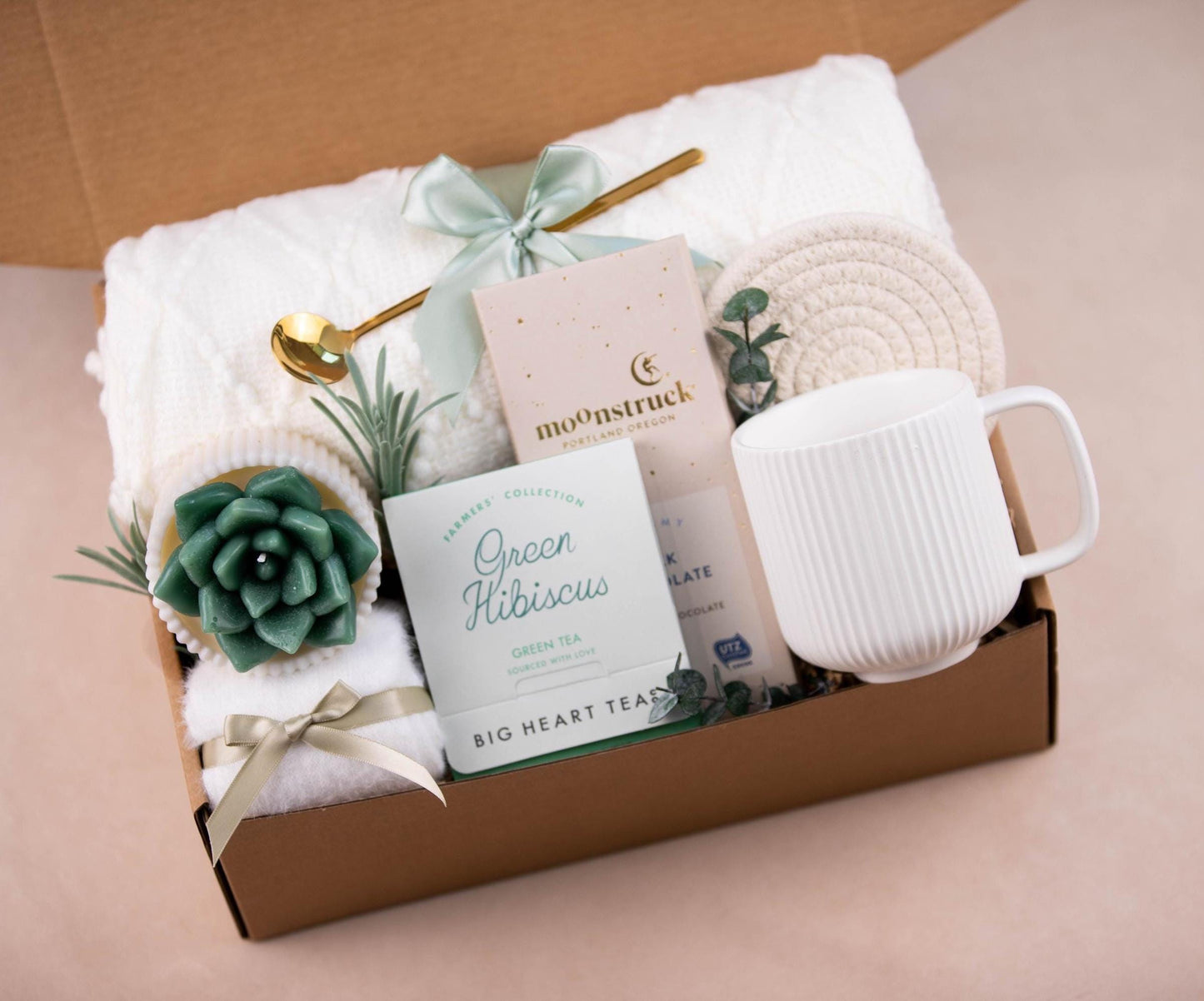 Cozy Gift for Women Fall Gift Box Personalized Gifts For Her Gift Box For Women Best Friend Gifts Self Care Box Thinking Of You Gift
